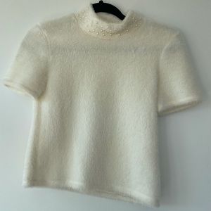 Fuzzy pearl Zara crop sweater- small